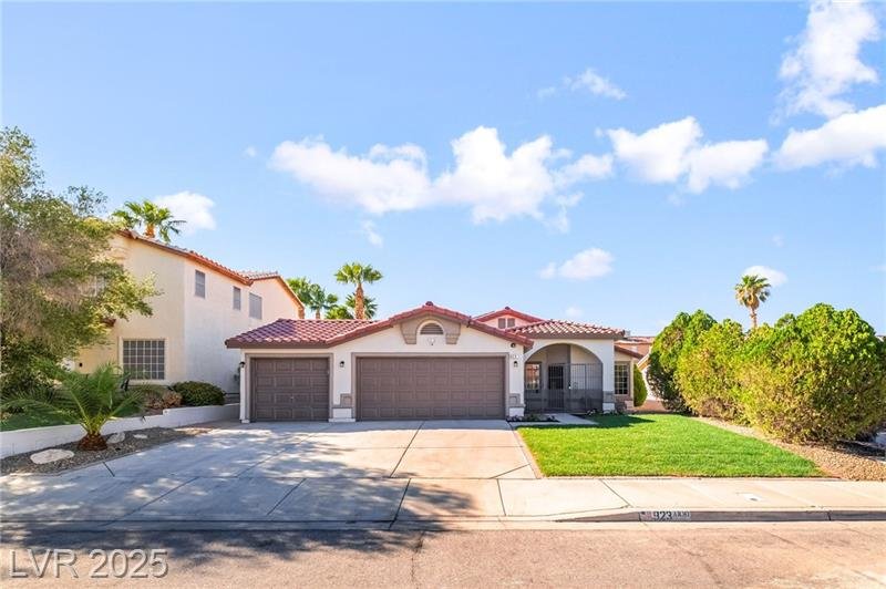 923 Highland Trails Avenue, Henderson, NV 89015